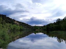 Hotel Leonor Mirón, hotel en Soria