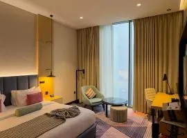 Hotel Grand Luxury Villa-Near Delhi IGI Airport