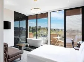 Highgarden Hotel