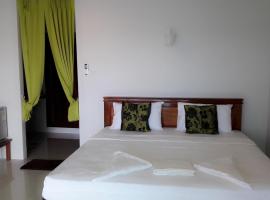 Hotel Photo: Silver Beach Bungalow