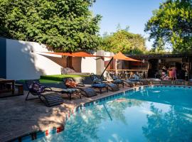 Victoria Falls Backpackers Zambia & Activity centre, готель у місті Лівінгстон