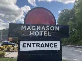 Magnason Hotel