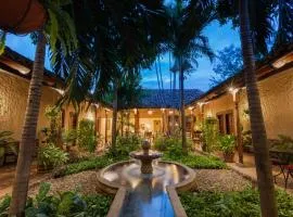 Los Robles Charming Colonial Boutique Hotel