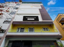 Super Townhouse IG Medical College Pondicherry Formerly Sri Vi Ka Residency, khách sạn ở Pondicherry