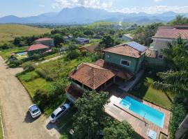 Casa familiar com piscina Penedo RJ, hotel Penedóban