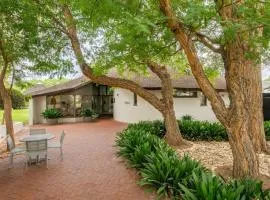 Protea Hotel by Marriott Oudtshoorn Riempie Estate
