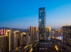 The Move River View Hotel (Chongqing Jiefangbei Hongyadong)