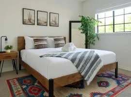 102 Cecil Cir 3BR2 House