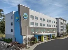 Tru by Hilton Fayetteville I-95