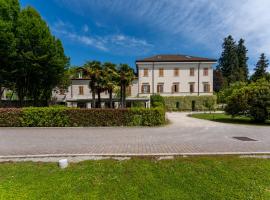 Art Hotel Varese, hotel din Varese