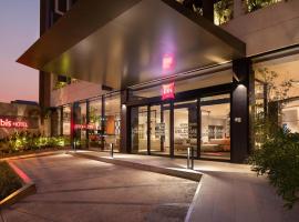 ibis Santa Cruz de la Sierra – hotel w mieście Santa Cruz de la Sierra