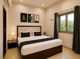 Hotel Shakti Stay - Vrindavan #Near Temples #Couple Friendly #Near Gol Chowk #Family & Deluxe Rooms #Ac Rooms #Lift #Budget Friendly