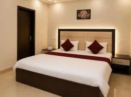Hotel SSD - A Budget Friendly Hotel #Near Prem Mandir #Lift #Ac Rooms #Near Gol Chowk