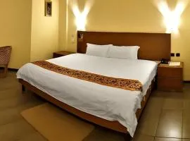 Robin Hood Hotel