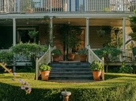 Simpson House Inn