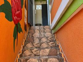 BAYO HOTEl, hotel en Cabo Haitiano