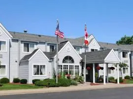 CenterWay Hotel Buffalo North Near University