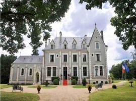 Hotel Photo: Château de Rancay