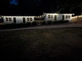 Lazy Bull Cottages