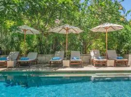 Bale Sampan Boutique Bungalows