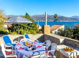 Sandy Beach Apartments, Hotel in Koločep