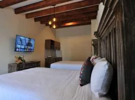 Hotel Camino Del Bosque Centro Pádel