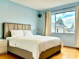 Quiet Cozy Room Near YVR Airport in Vancouver West, viešbutis Vankuveryje