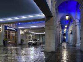 Viesnīca The Novotel Toronto Centre Toronto