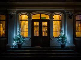 Hotel fotoğraf: Dworek Stara Cynkownia