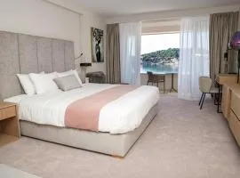 Hotel M