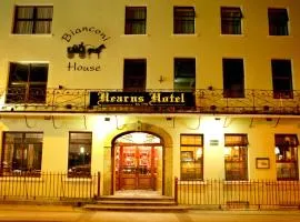 Hearns Hotel, hotel em Clonmel