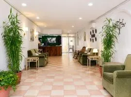 Zona Dorada Living