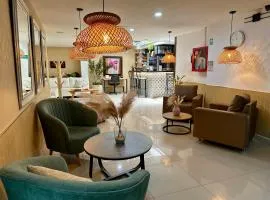 Laureles Guest House LGH Hotel
