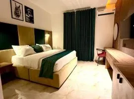 Hortencia Hotel by Durudove