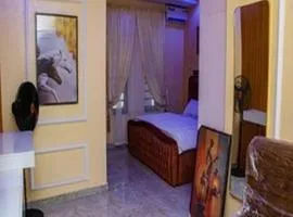 Tomfrank Hotel
