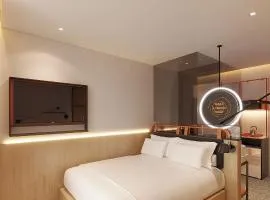 The Signature Boutique Hotel Saigon