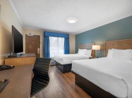 Econo Lodge Inn & Suites, hotel em Kelowna
