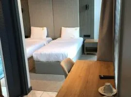 SHERLOCK HOMES HOTELS
