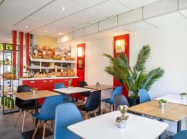 ibis Cannes Plage La Bocca, готель у Каннах