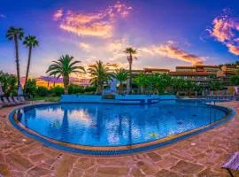 Lagomandra Hotel and Spa 