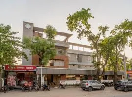 Hotel Vatika Inn