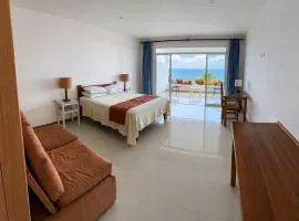 Hotel Punta Blanca - Jama - Manabí