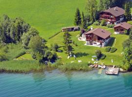 Zdjęcie hotelu: Chalets Zöhrer - Wohnen am Wasser