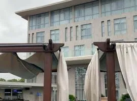 Alisa Hotel