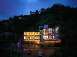 Sky Dale Pool Resort Munnar