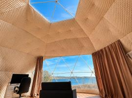 Baddeck Domes, hotel Baddeckben