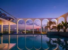 Tiankong Meishu Resort Hotel