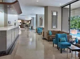 Toronto Don Valley Hotel and Suites
