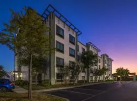 Best Western Plus Lackland Hotel & Suites