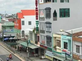 NGUYEN LONG Hotel